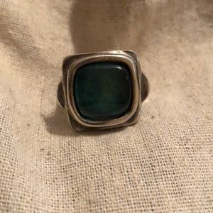 Uno de 50 green The Last Drop Ring